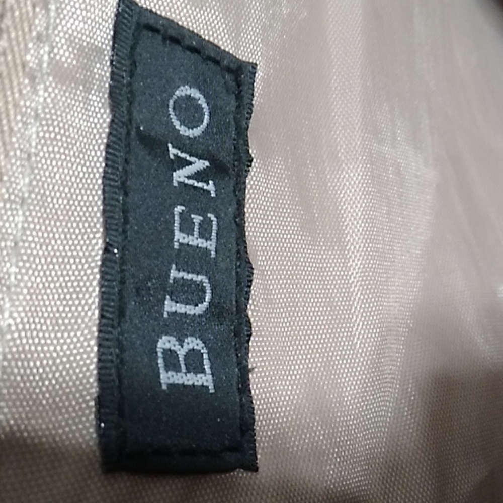 (#31) SALE! Bueno Shoulder Bag In Very Good Condition - Picture 11 of 14